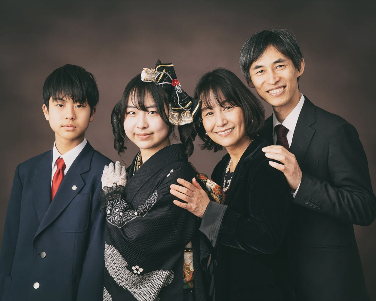 撮影写真フォトギャラリー｜東京都八王子市にあるフォトスタジオ｜記念写真・古い写真の修復復元は写真館桃屋美術へ